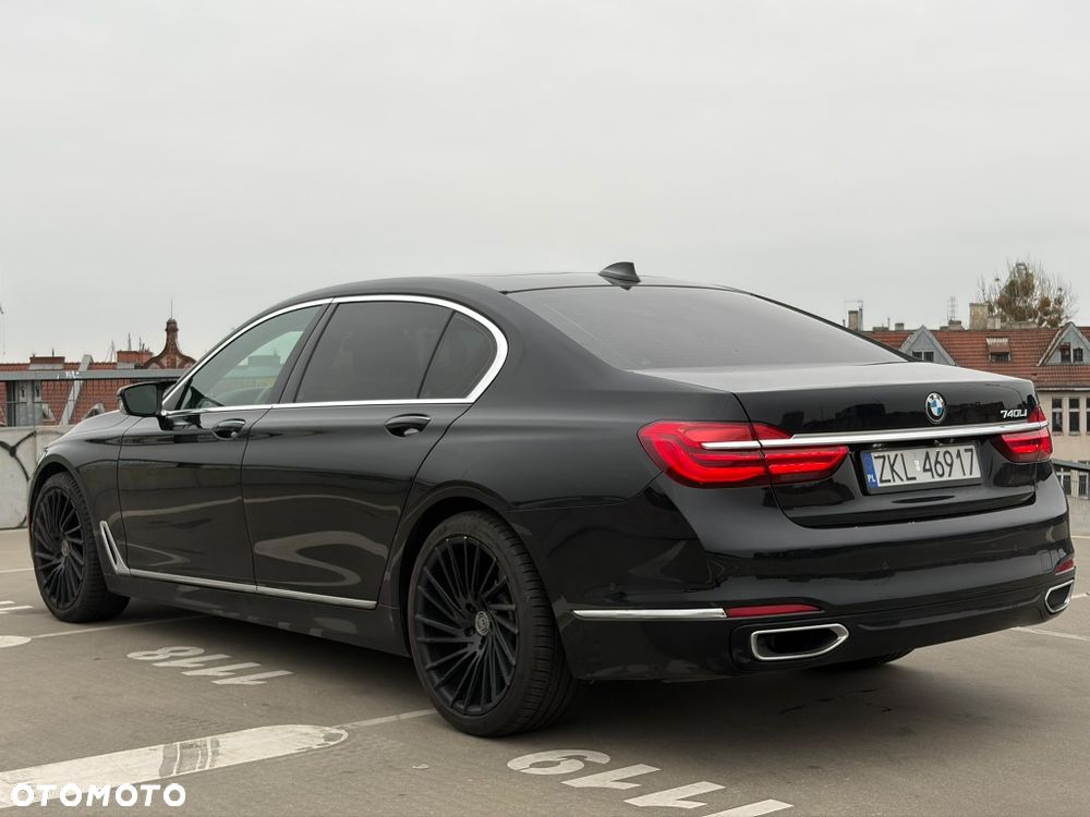 BMW Seria 7 - 4