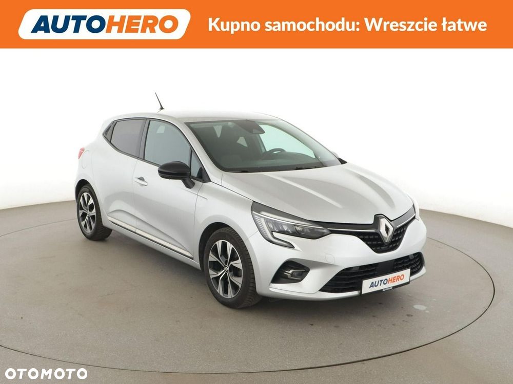 Renault Clio E-TECH Full 145 EVOLUTION - 11