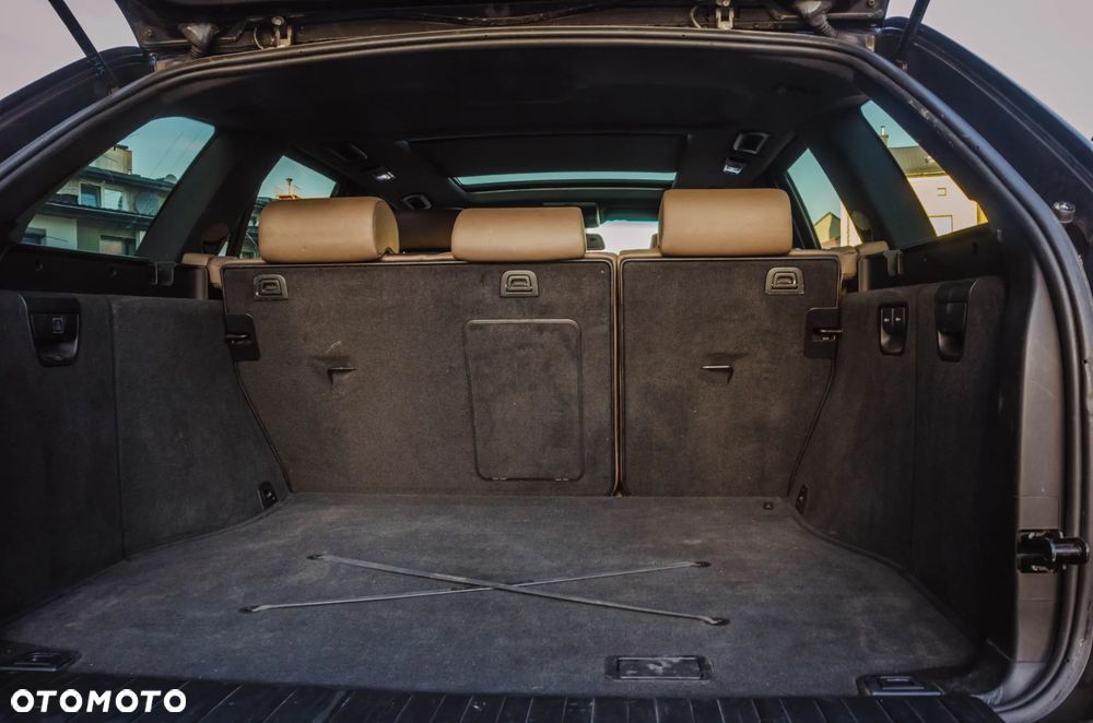 BMW X5 4.4i - 26