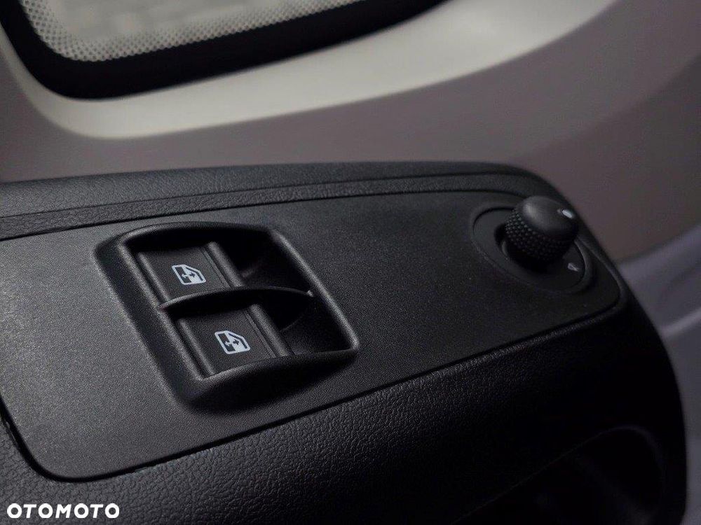 Toyota Proace MAX - 18