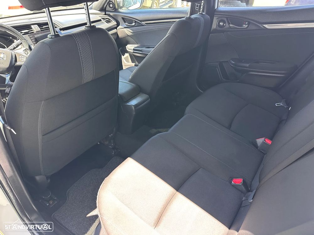 Honda Civic 1.0 i-VTEC Elegance Navi - 7