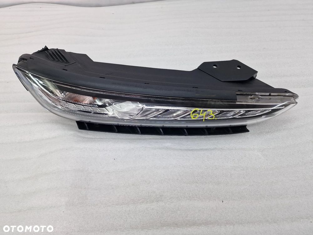 HYUNDAI KONA 17- PRAWA LAMPA PRZEDNIA PRZÓD LED / DRL , NR 92208-J9000 , NR AUKCJI LA643 - 1