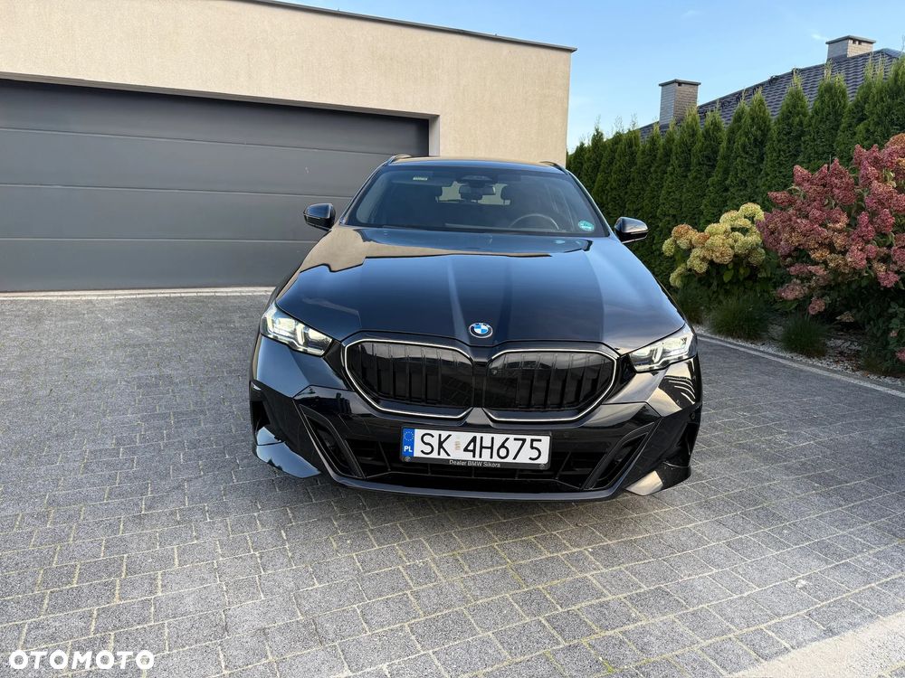 BMW Seria 5 520d xDrive Touring - 34