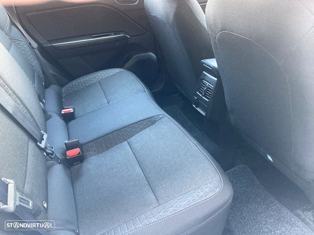 Renault Captur 1.0 TCe Evolution - 27