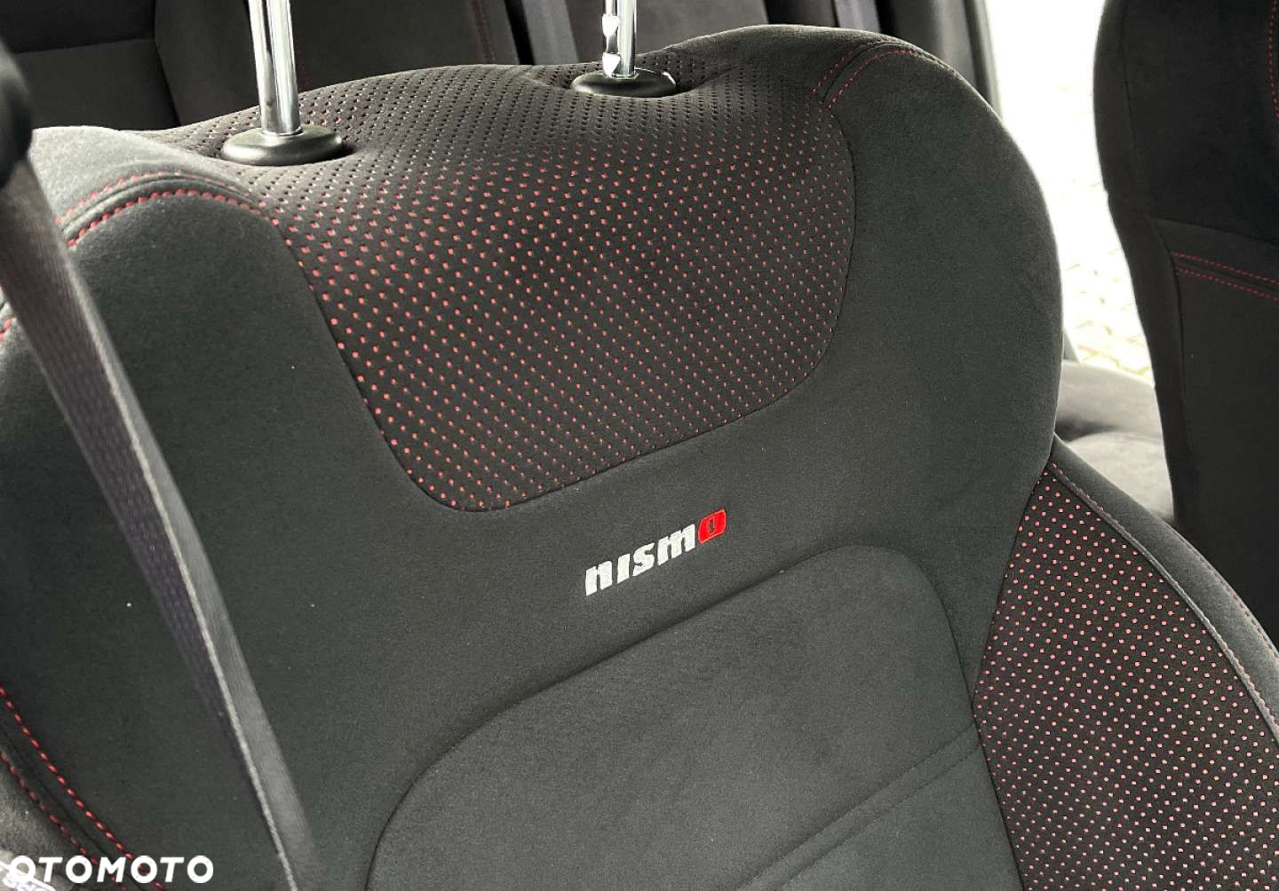 Nissan Juke 1.6 DIG-T Nismo RS 4WD Xtronic - 23