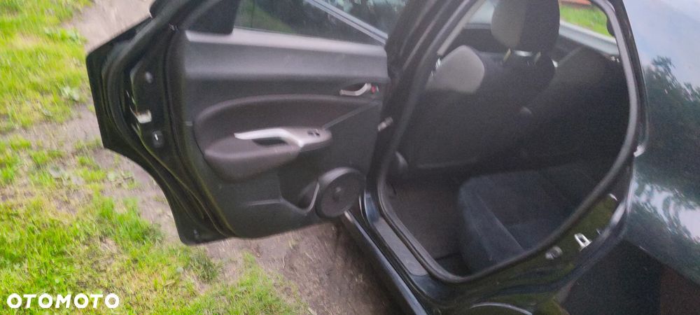 Honda Civic 1.4 Comfort - 11