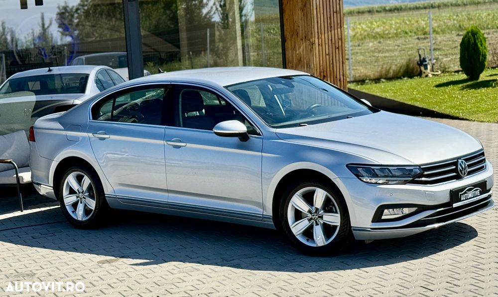 Volkswagen Passat 2.0 TDI DSG Highline - 9
