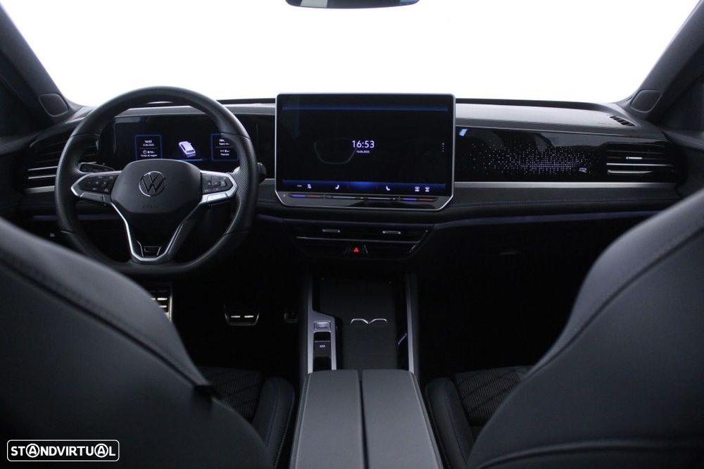 VW Passat Variant 1.5 TSI eHybrid R-Line DSG - 18