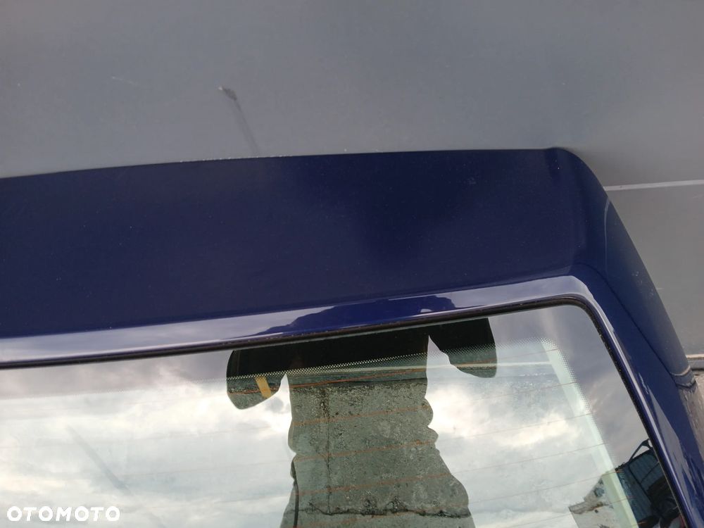 Klapa Bagażnika LA5E z Szybą Passat B5 Lift Kombi - 7