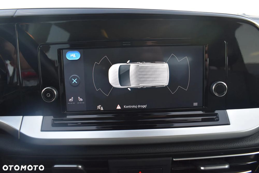 Ford Tourneo Connect 2.0 EcoBlue Titanium - 29