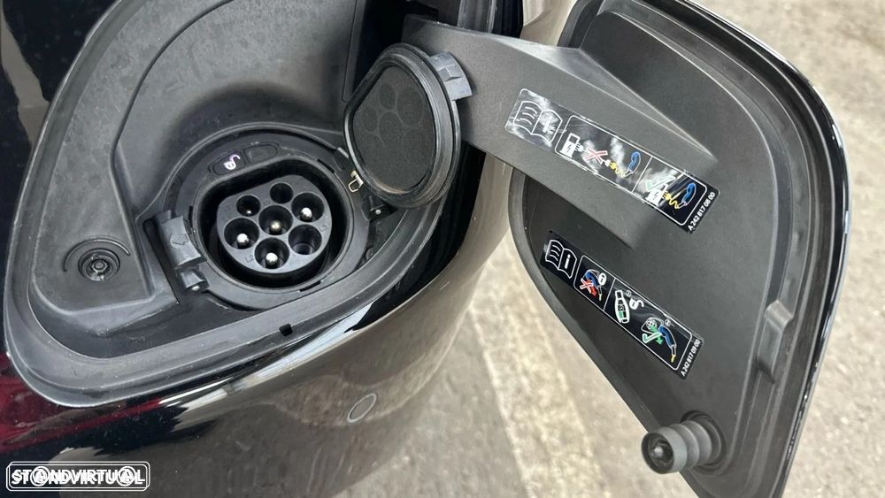Mercedes-Benz C 300 de T 9G-TRONIC AMG Line - 17