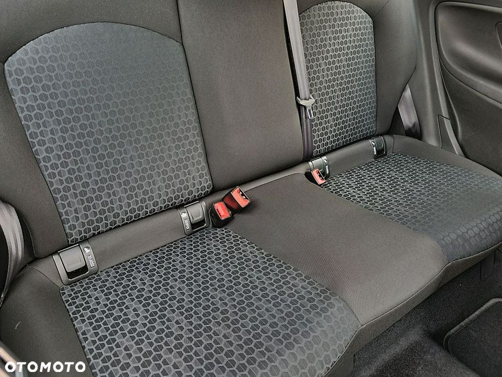 Opel Corsa - 19