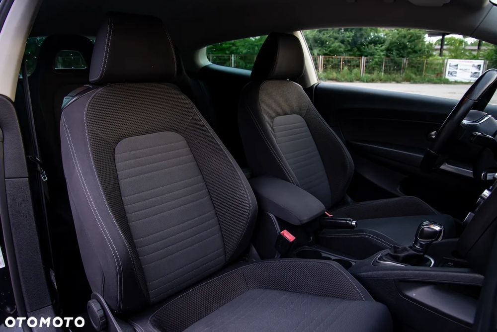 Volkswagen Scirocco 2.0 TDI DSG Blue Motion Technologie Edition - 9