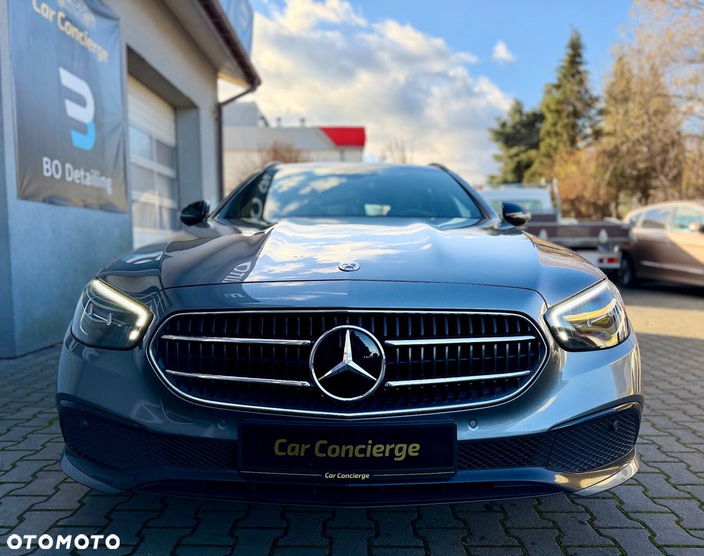 Mercedes-Benz Klasa E 220 d 4Matic 9G-TRONIC Exclusive - 11