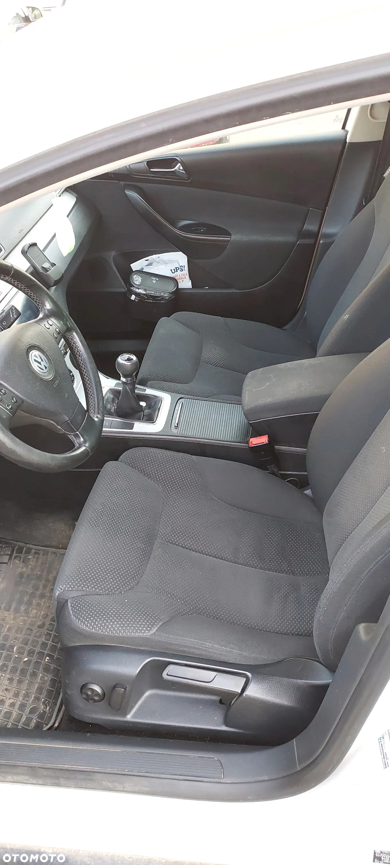 Volkswagen Passat 2.0 TDI Comfortline - 10