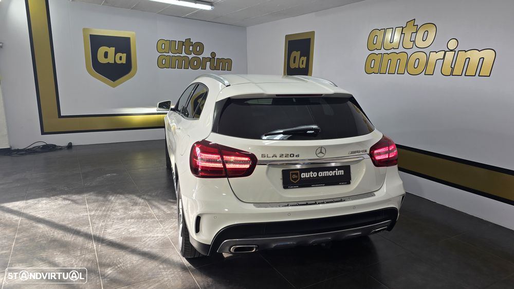 Mercedes-Benz GLA 220 d AMG Line - 13