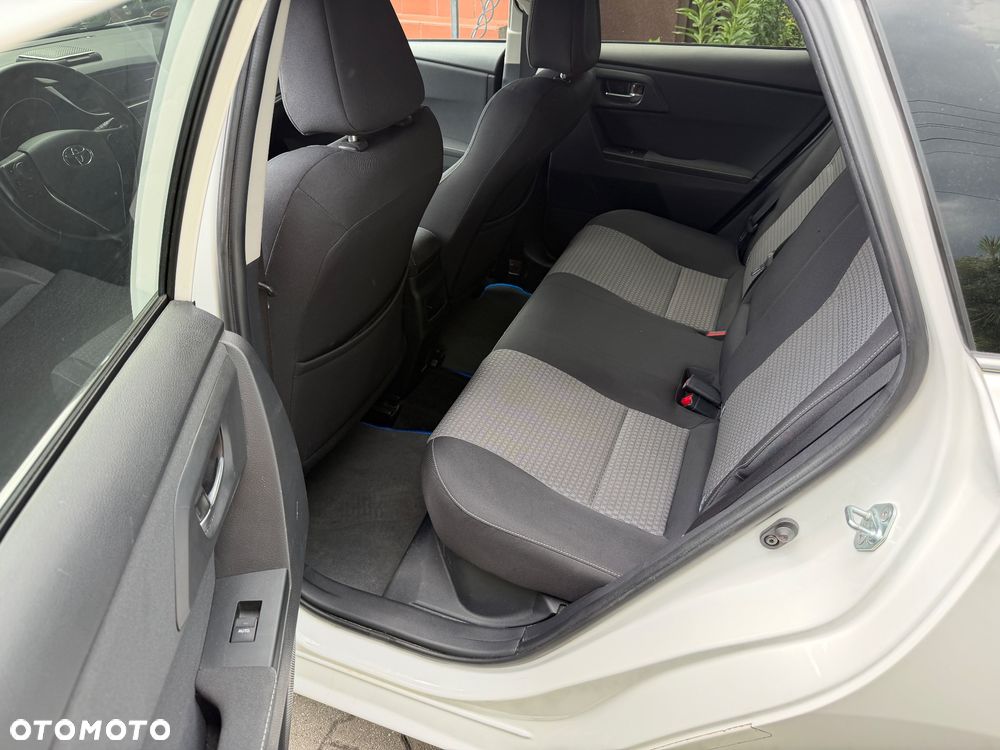 Toyota Auris 1.8 VVT-i Automatik Edition S+ - 24