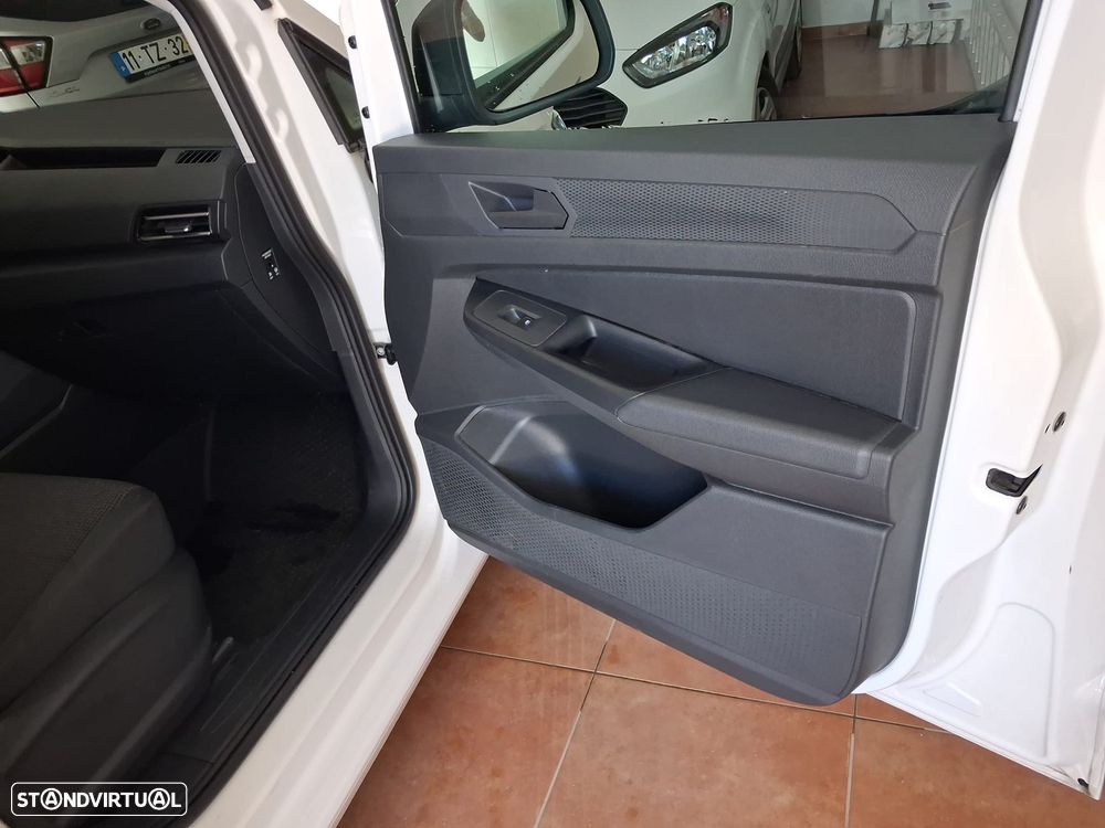 VW Caddy - 5