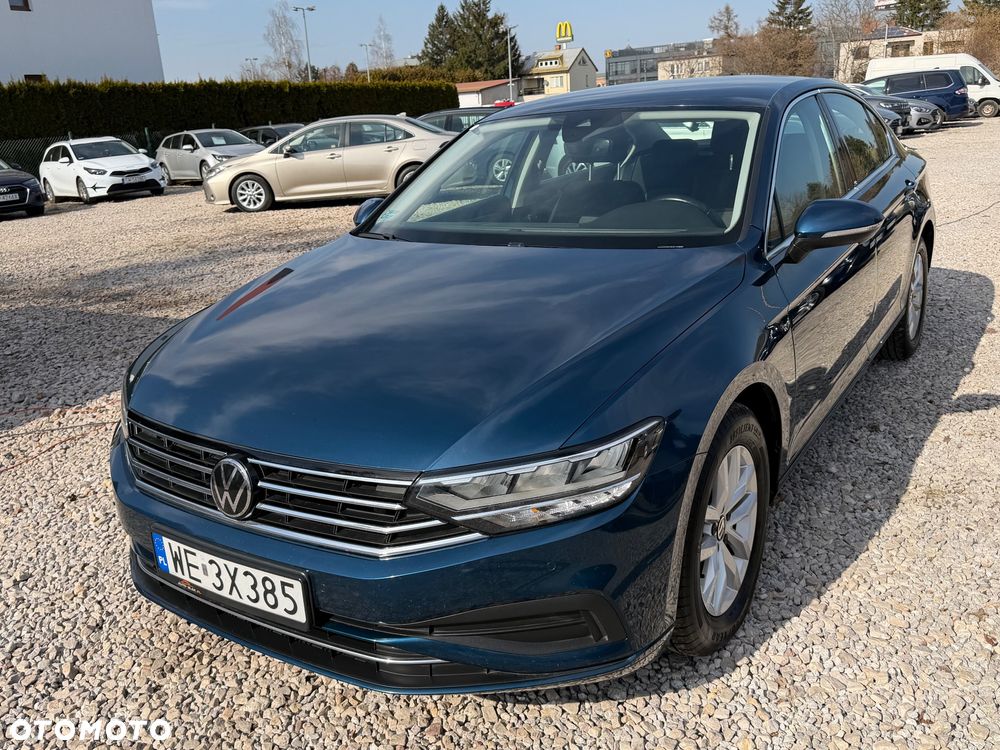 Volkswagen Passat 2.0 TDI EVO Business DSG - 2