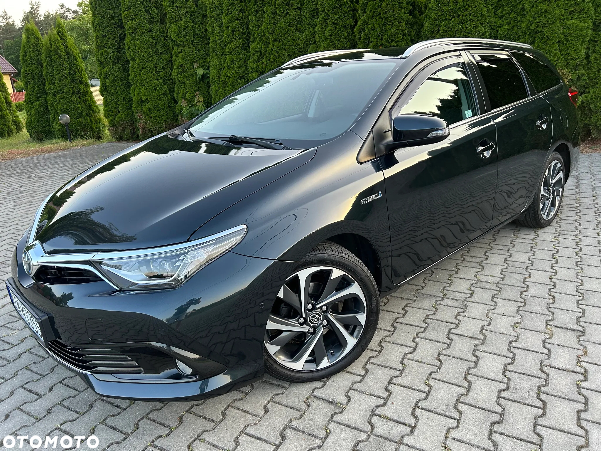 Toyota Auris Hybrid 135 Premium - 9