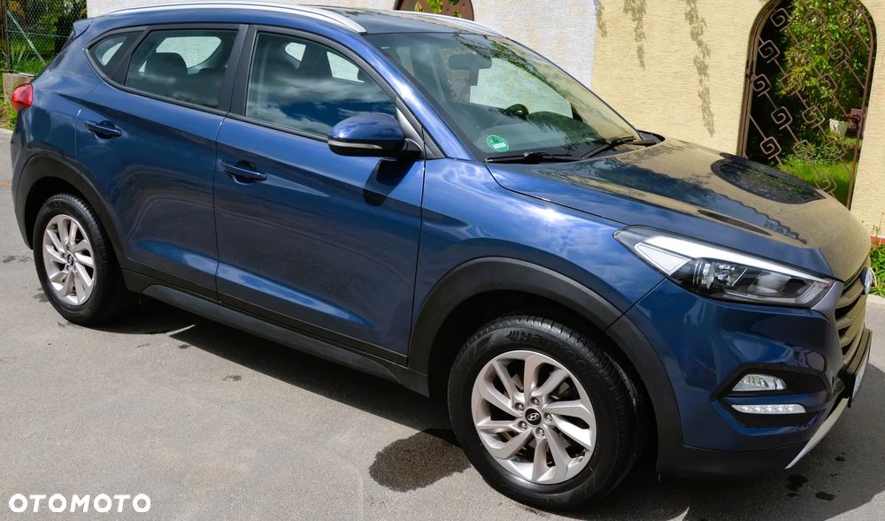 Hyundai Tucson blue 1.6 GDi 2WD Navi - 11