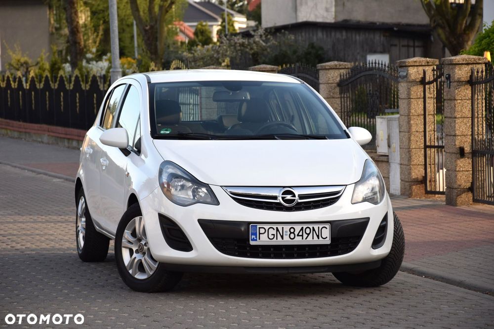 Opel Corsa 1.4 16V Edition - 2