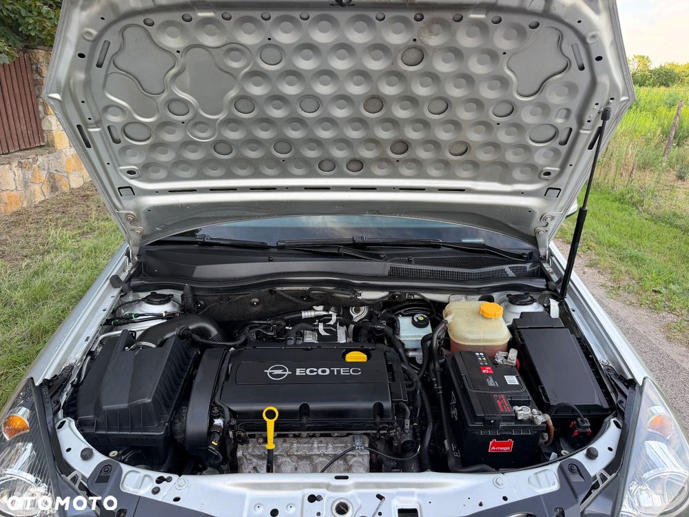 Opel Astra 1.6 Enjoy - 15