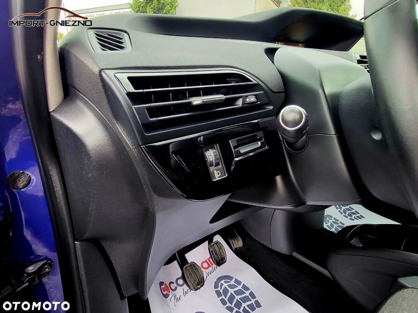 Citroën C4 Picasso - 10