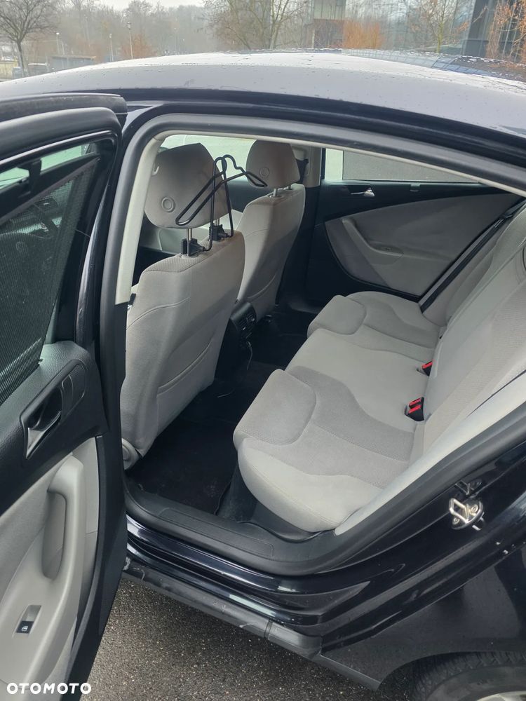 Volkswagen Passat 1.8 TSI Comfortline - 10