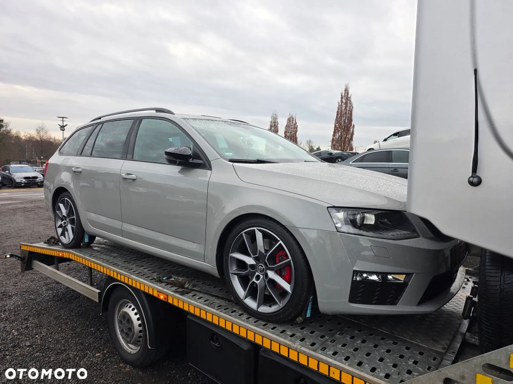 Skoda Octavia 2.0 TDI RS Challenge DSG - 26