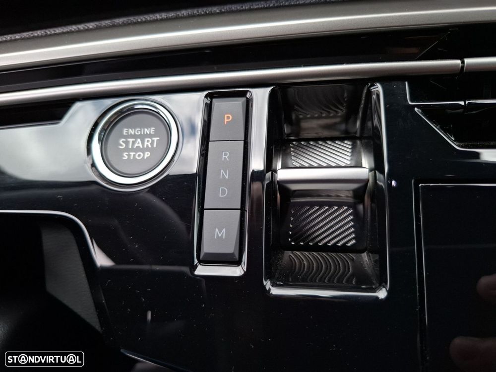 Peugeot 3008 1.2 Hybrid Allure e-DCS6 - 20