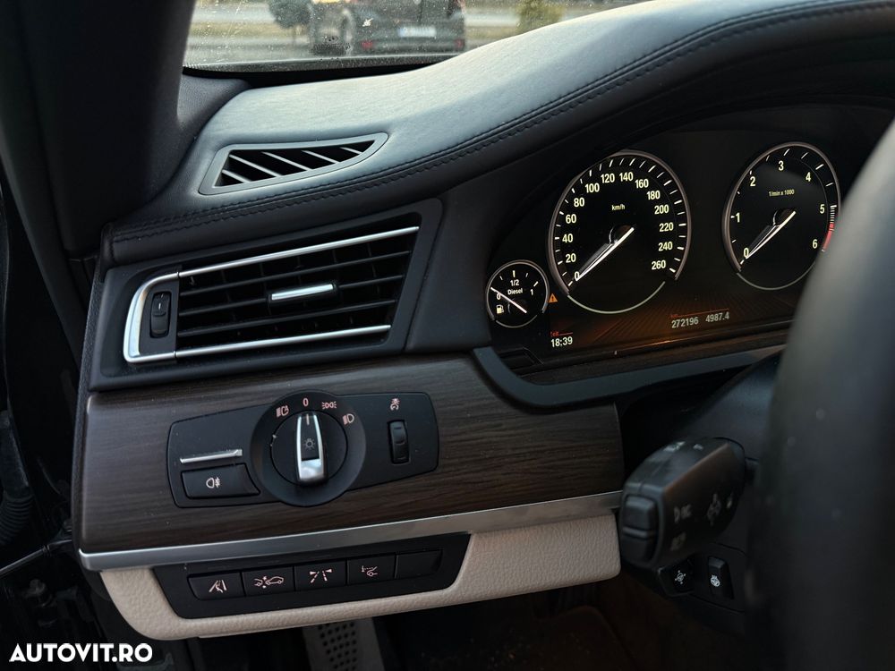 BMW Seria 7 740d Aut. - 10