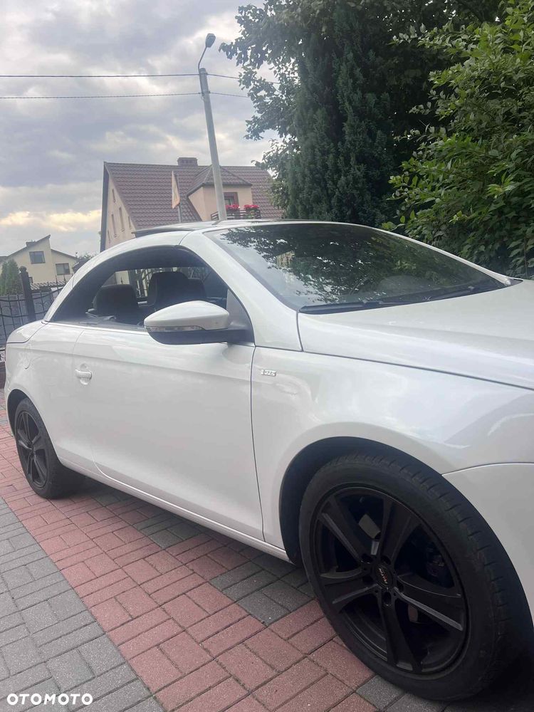 Volkswagen Eos 2.0 TDI DPF BlueMotion Technology Cup - 11