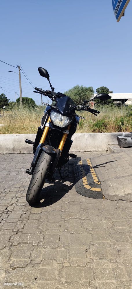 Yamaha MT-09 - 6