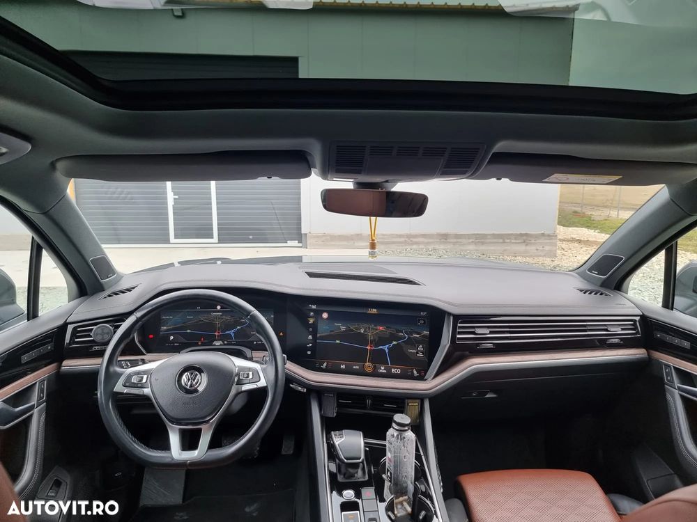 Volkswagen Touareg V6 TDI Elegance - 15