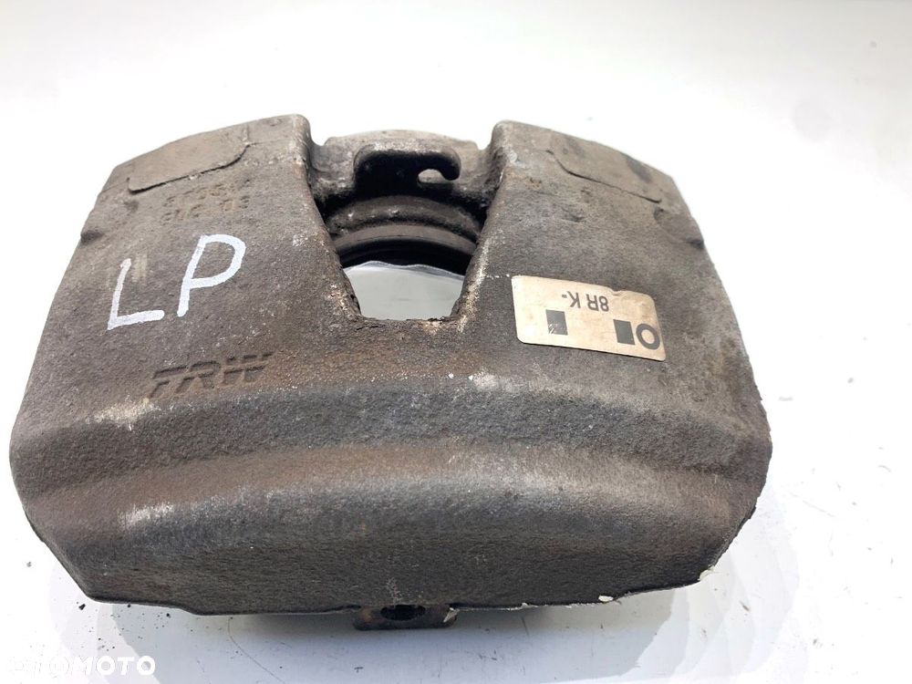 ZACISK LEWY PRZÓD  AUDI Q5 (8RB) 2008 - 2017 2.0 TDI quattro 125 kW [170 KM] olej napędowy 2008 - - 1