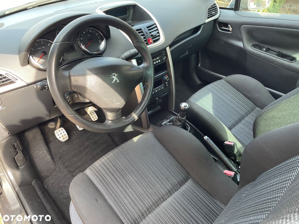 Peugeot 207 CC 120 VTi Premium - 14