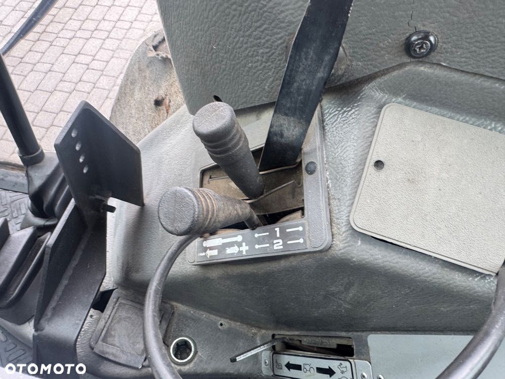 Massey Ferguson 3065 4x4 85KM Podnośnik rewers wałek WOM super stan manualna skrzynia - 16