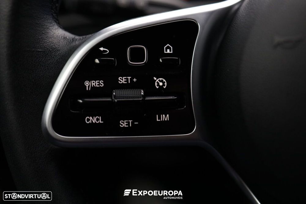 Mercedes-Benz A 250 e Style Plus - 10