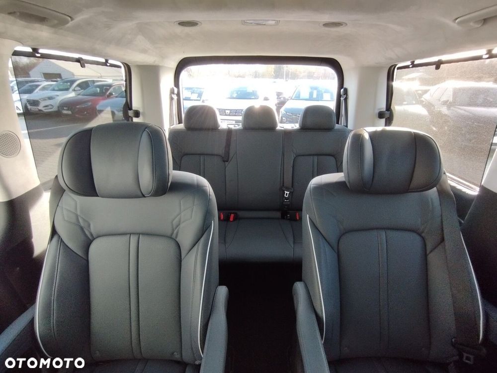 Hyundai Staria 1.6 T-GDI HEV Luxury - 22