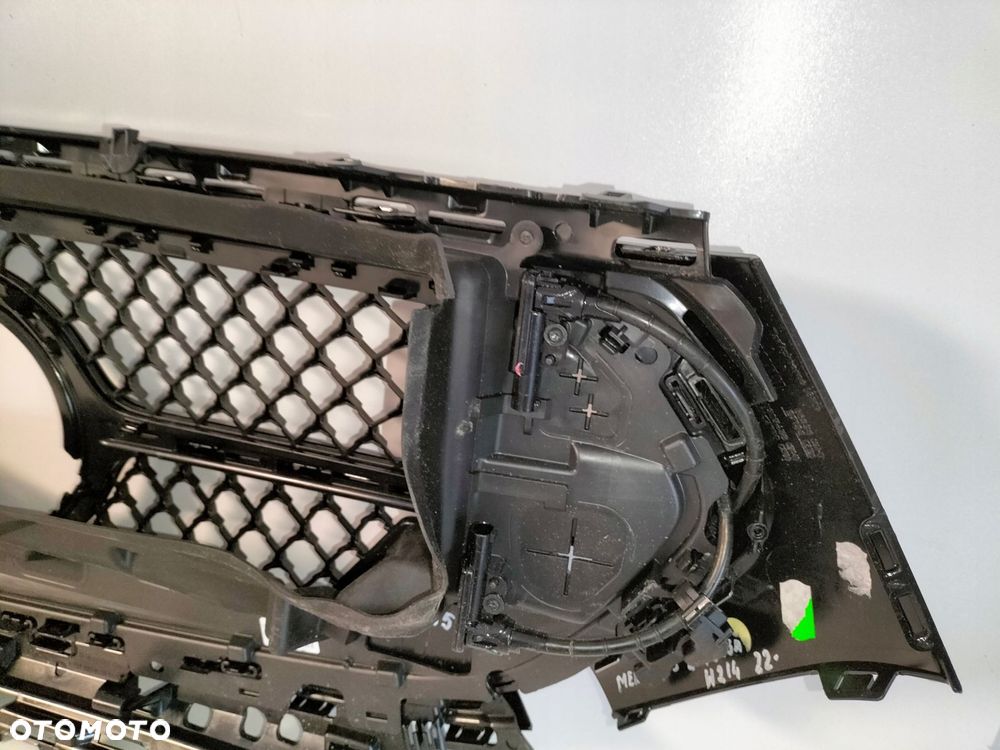 atrapa kratka grill mercedes e klasa w214 22- amg led silver diamond - 10