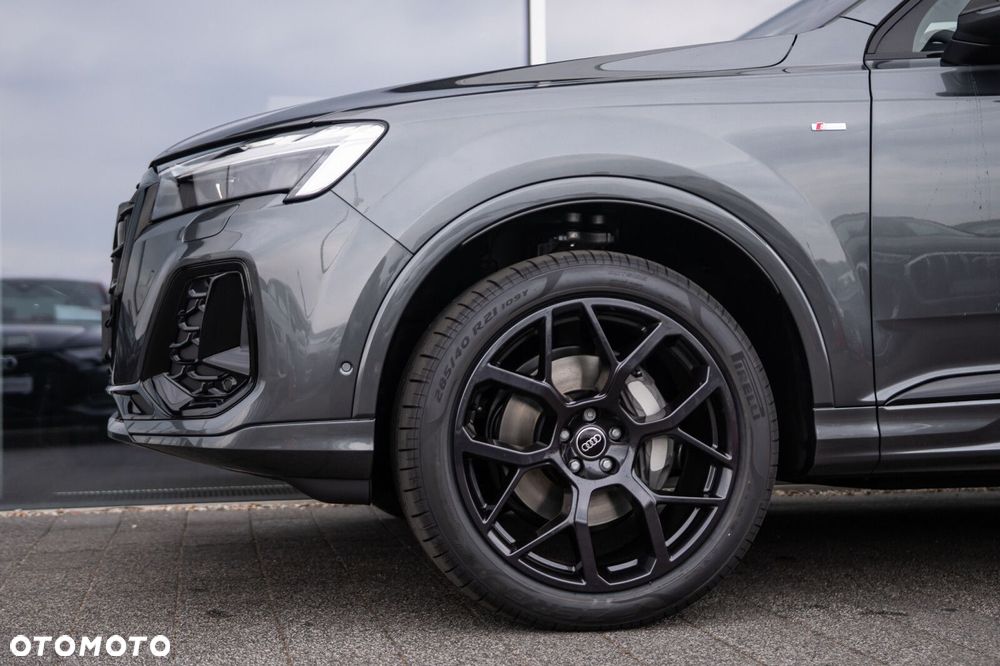 Audi Q7 - 6