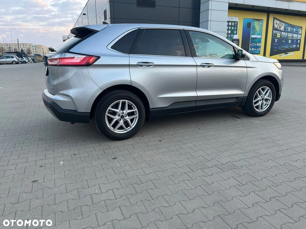 Ford Edge - 9