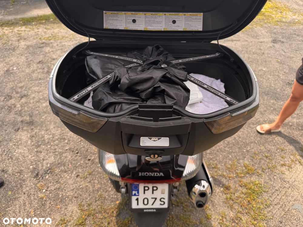 Honda Silver Wing - 9