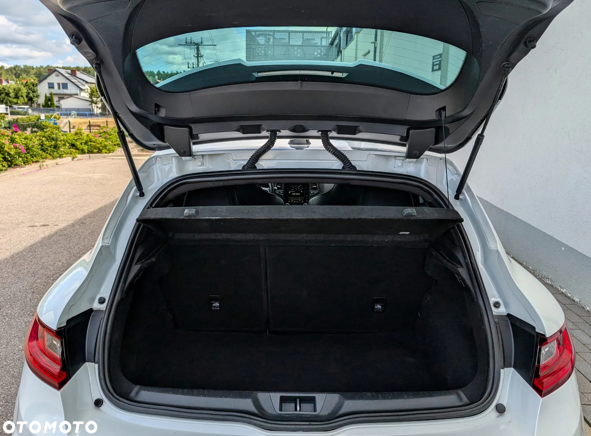 Renault Megane ENERGY TCe 280 R.S - 26
