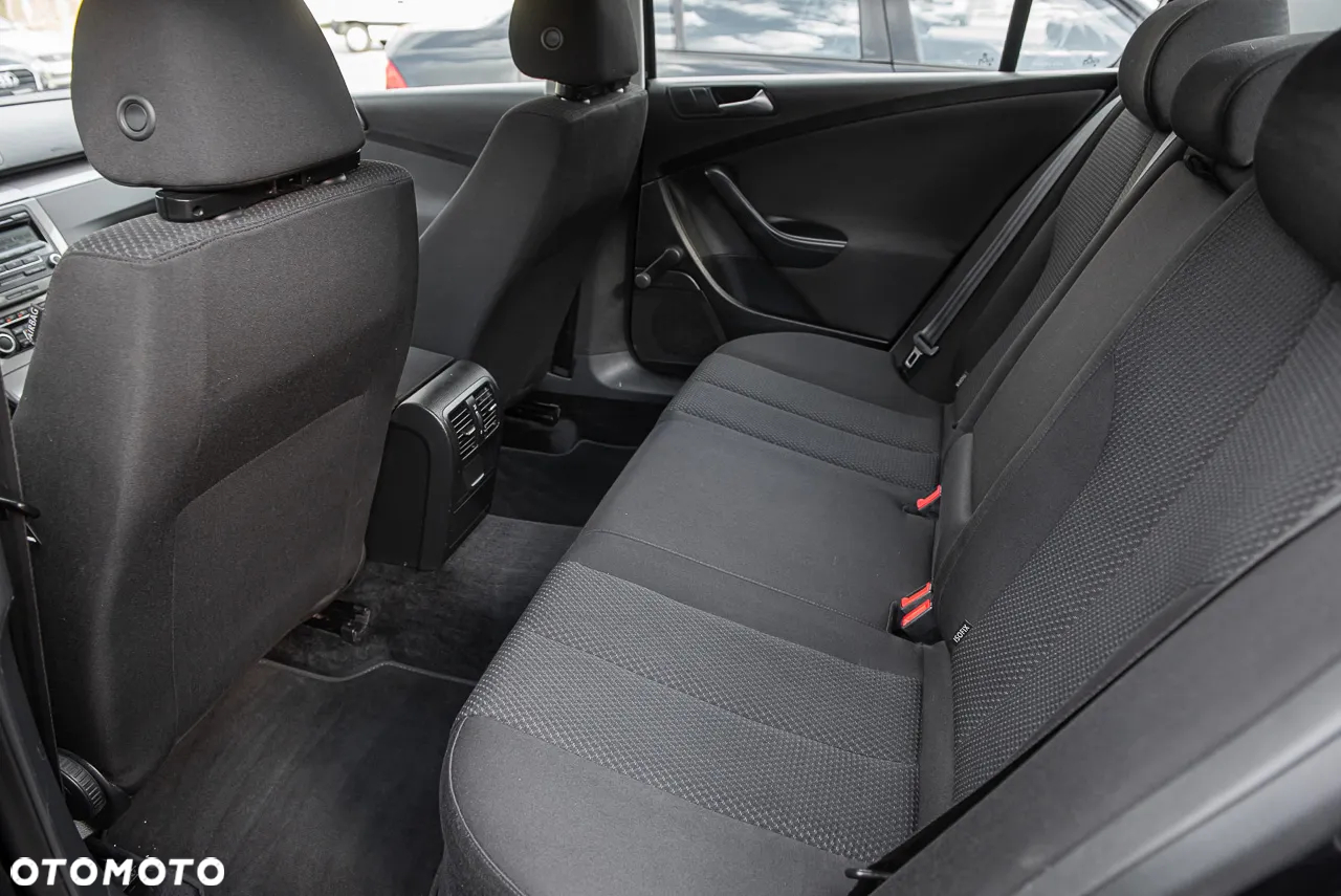 Volkswagen Passat 1.4 TSI Comfortline - 20