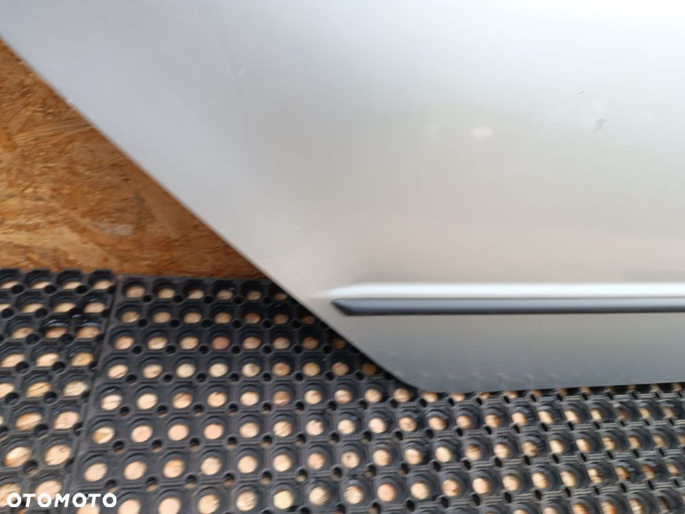 SKODA FABIA 1 I 9102 DRZWI TYŁ TYLNIE  PRAWE PRAWY - 3