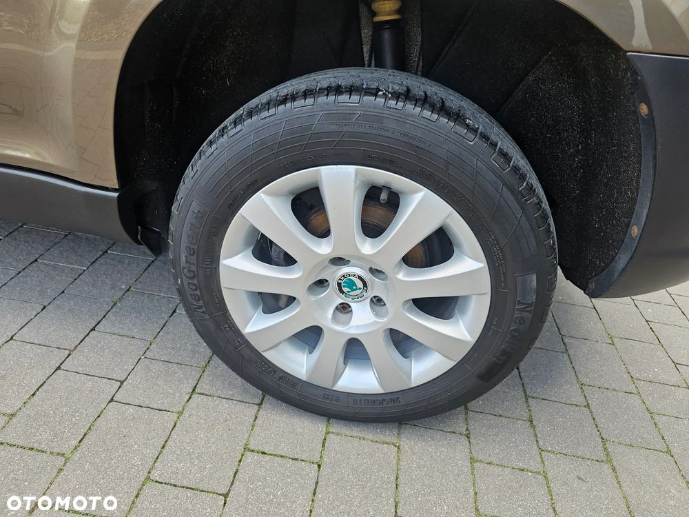 Skoda Yeti 2.0 TDI DPF Easy - 12