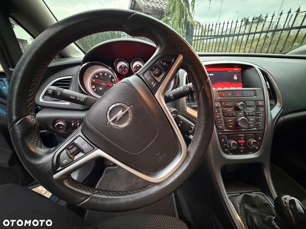 Opel Astra 1.4 T Cosmo S&S EU6 - 23