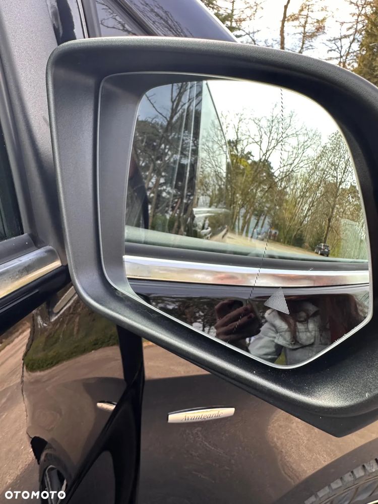 Mercedes-Benz Klasa V 250 d 4-Matic Avantgarde 7G-Tronic (d³ugi) - 14